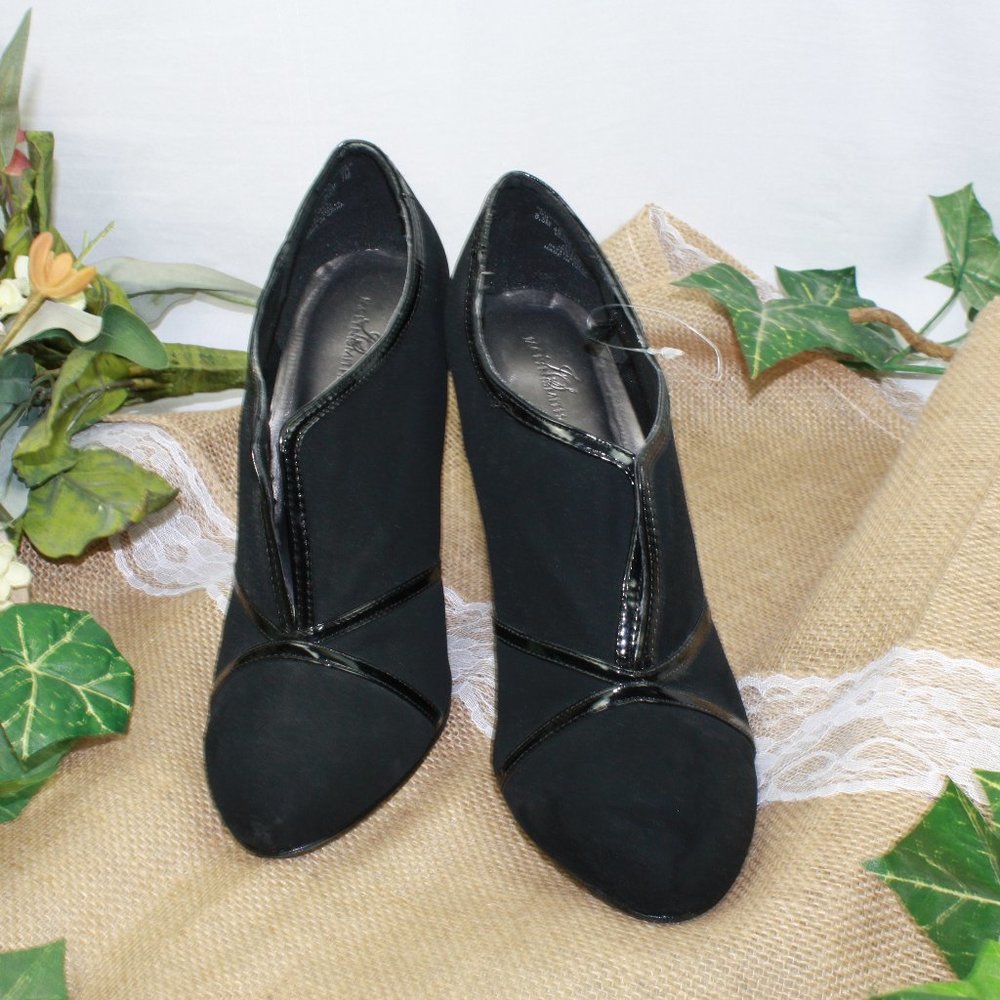 Brand New Jaclyn Smith Women's Heels Color Black Size 8.5